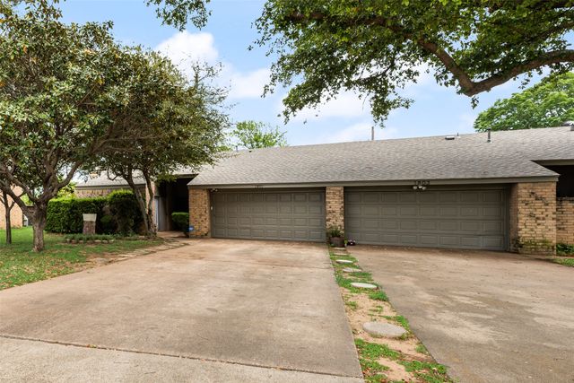 1801 Woodview Court, Grand Prairie, TX 75050