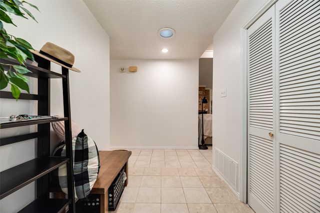 1801 Woodview Court, Grand Prairie, TX 75050