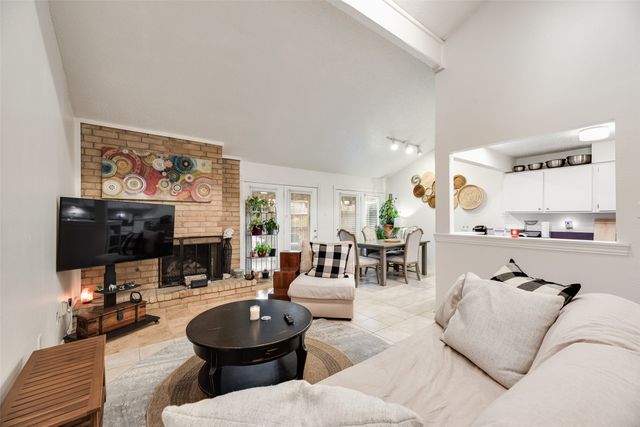 1801 Woodview Court, Grand Prairie, TX 75050