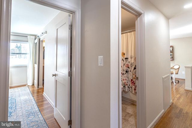 8513 BRAEBURN DR, Annandale, VA 22003