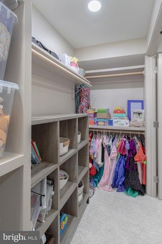 8513 BRAEBURN DR, Annandale, VA 22003