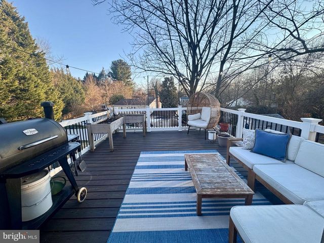 8513 BRAEBURN DR, Annandale, VA 22003