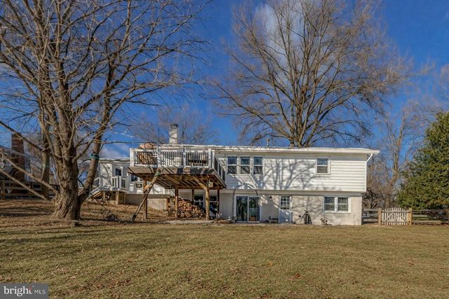 8513 BRAEBURN DR, Annandale, VA 22003