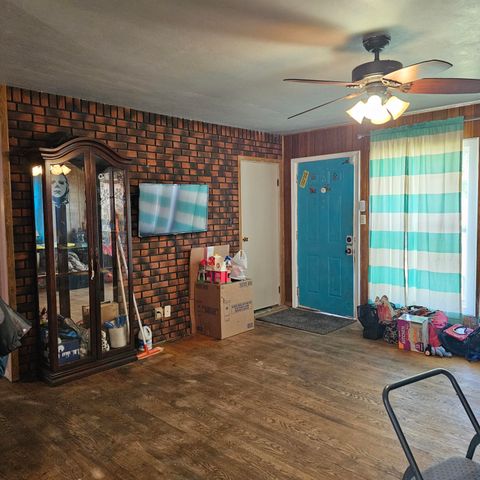 2707 County Line Road, Portage, IN 46368