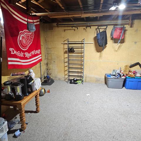 2707 County Line Road, Portage, IN 46368