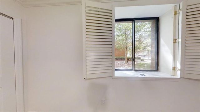 300 Johnson Ferry Road NE A112, Atlanta, GA 30328
