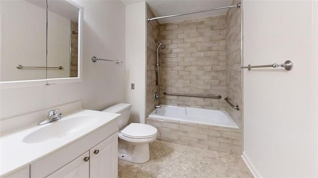 300 Johnson Ferry Road NE A112, Atlanta, GA 30328