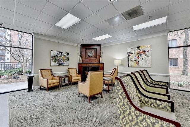 300 Johnson Ferry Road NE A112, Atlanta, GA 30328