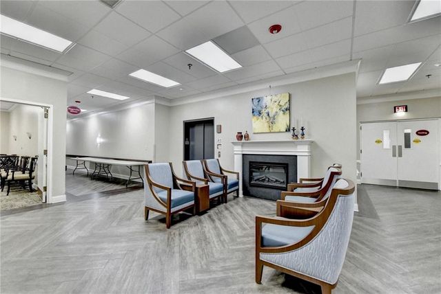 300 Johnson Ferry Road NE A112, Atlanta, GA 30328
