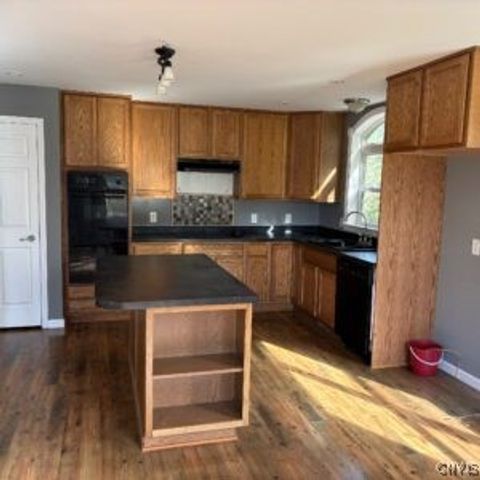 539 County Route 3, Granby, NY 13069