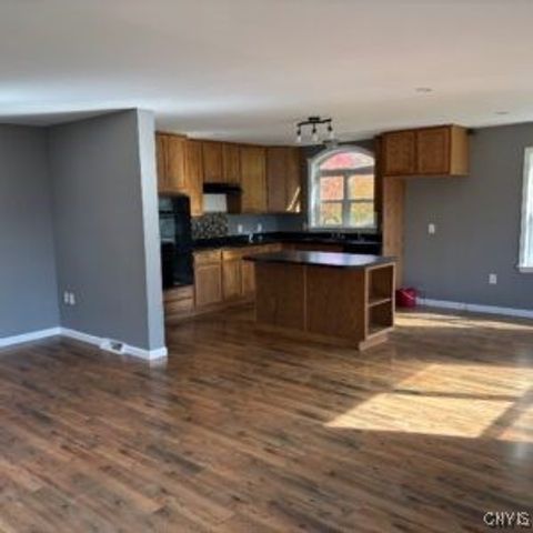 539 County Route 3, Granby, NY 13069