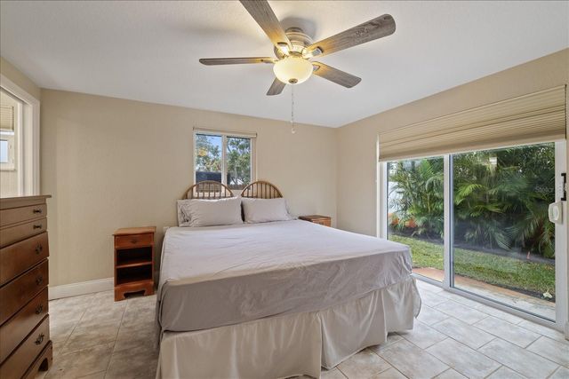 6400 18TH AVENUE N, St Petersburg, FL 33710