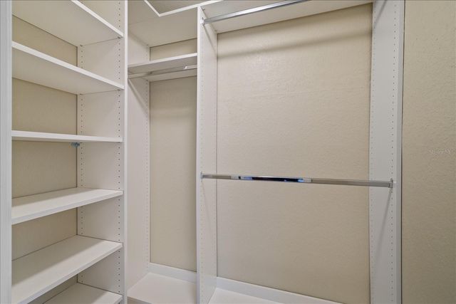 6400 18TH AVENUE N, St Petersburg, FL 33710