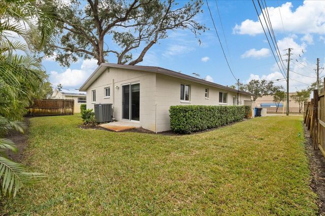 6400 18TH AVENUE N, St Petersburg, FL 33710