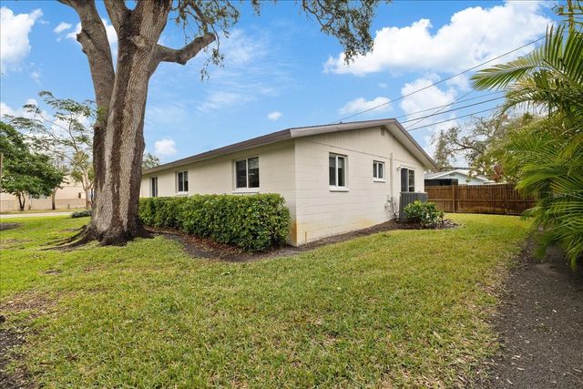 6400 18TH AVENUE N, St Petersburg, FL 33710