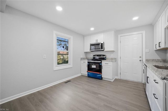 403 Viking ST, Portsmouth, VA 23701