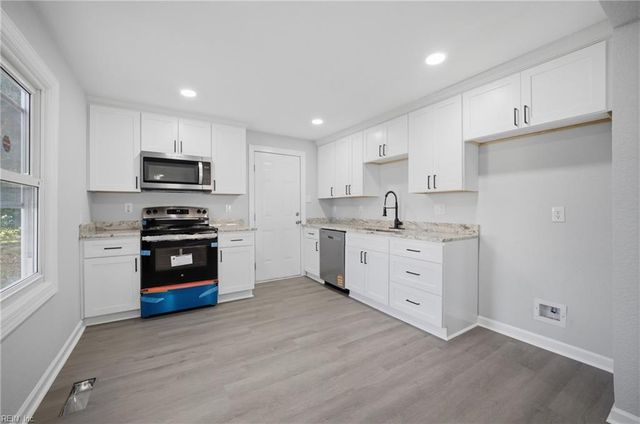 403 Viking ST, Portsmouth, VA 23701