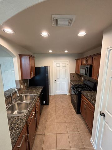 8839 Windfern Trace Drive, Houston, TX 77064