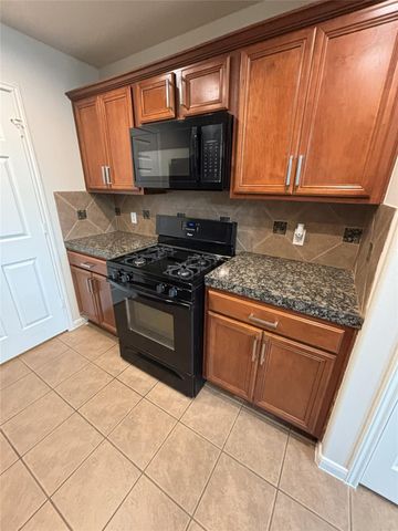 8839 Windfern Trace Drive, Houston, TX 77064