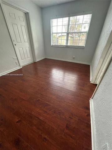 6241 Fletcher St, Hollywood, FL 33023