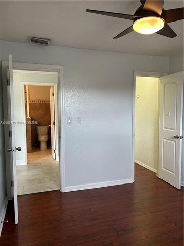 6241 Fletcher St, Hollywood, FL 33023