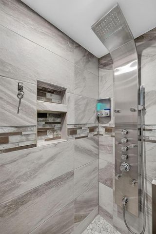 115 Lake Emerald Drive 403, Oakland Park, FL 33309