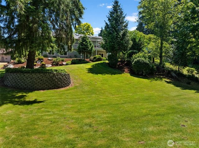 5807 60th St W, University Place, WA 98467