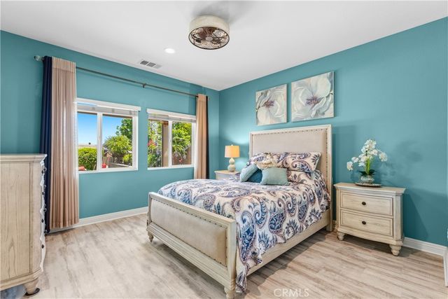 26374 Leos Trail, Menifee, CA 92586