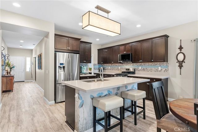 26374 Leos Trail, Menifee, CA 92586