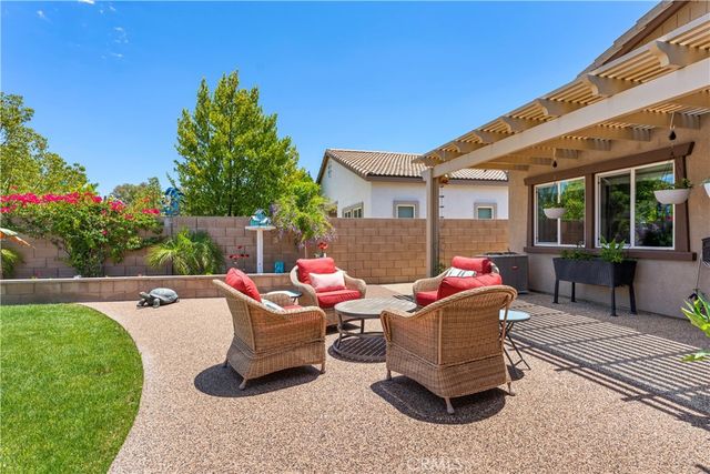 26374 Leos Trail, Menifee, CA 92586