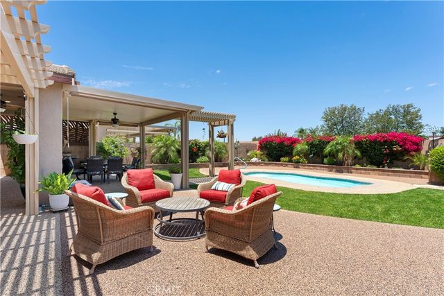 26374 Leos Trail, Menifee, CA 92586