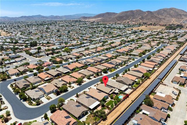 26374 Leos Trail, Menifee, CA 92586