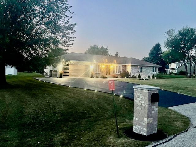 13N568 Gunpowder Lane, Elgin, IL 60123