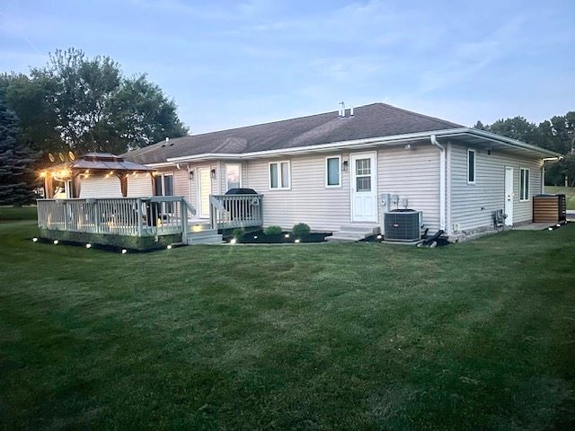 13N568 Gunpowder Lane, Elgin, IL 60123