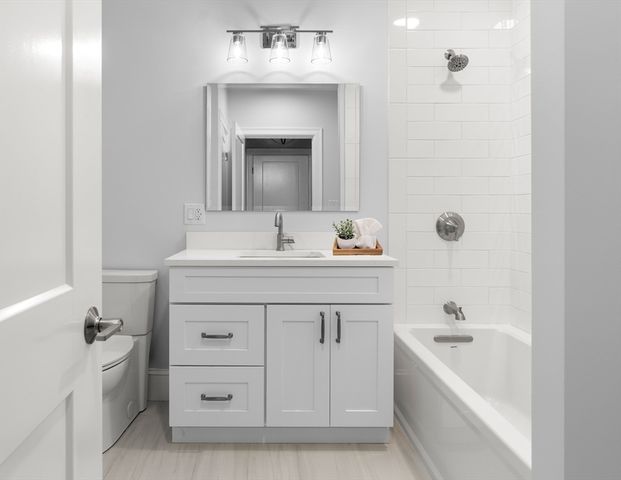 16 Franklin Street 2201, Salem, MA 01970