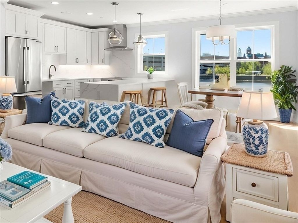 16 Franklin Street 2201, Salem, MA 01970