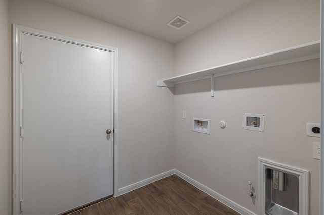 315 Belmont PL, Lockhart, TX 78644