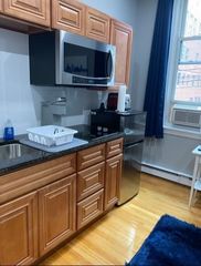 302 Newbury 3, Boston, MA 02115