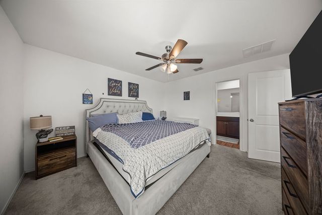 1048 Crestview Drive, Hutchins, TX 75141