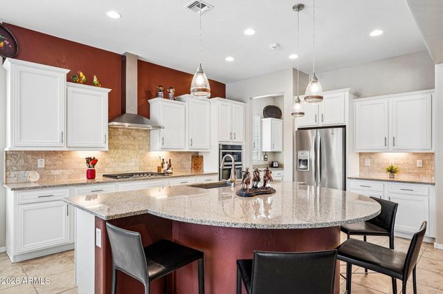 27585 W TONOPAH Drive, Buckeye, AZ 85396