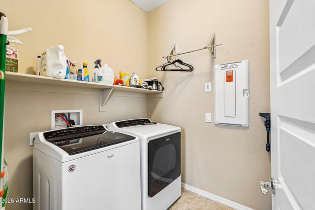 27585 W TONOPAH Drive, Buckeye, AZ 85396