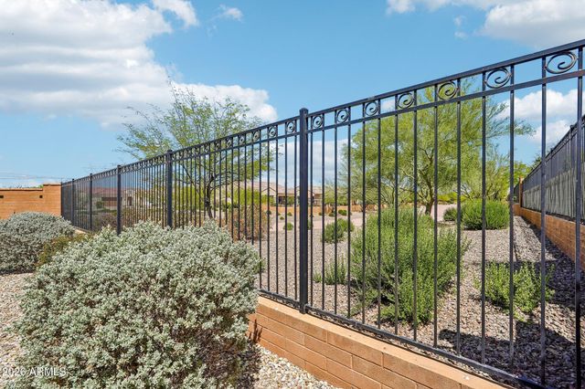 27585 W TONOPAH Drive, Buckeye, AZ 85396
