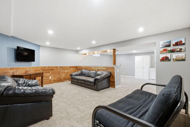 10119 Dunkelow ROAD, Franksville, WI 53126