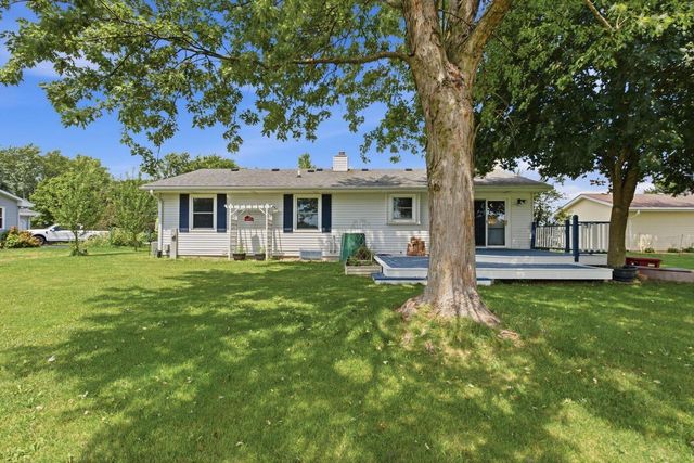10119 Dunkelow ROAD, Franksville, WI 53126