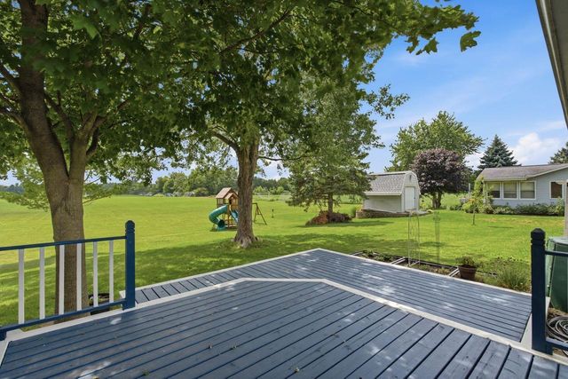 10119 Dunkelow ROAD, Franksville, WI 53126