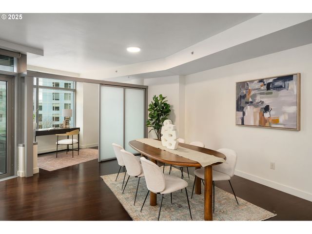 3601 S RIVER Pkwy 800, Portland, OR 97239