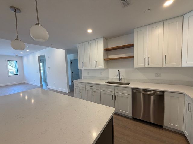 1060 Main St 306, Millis, MA 02054