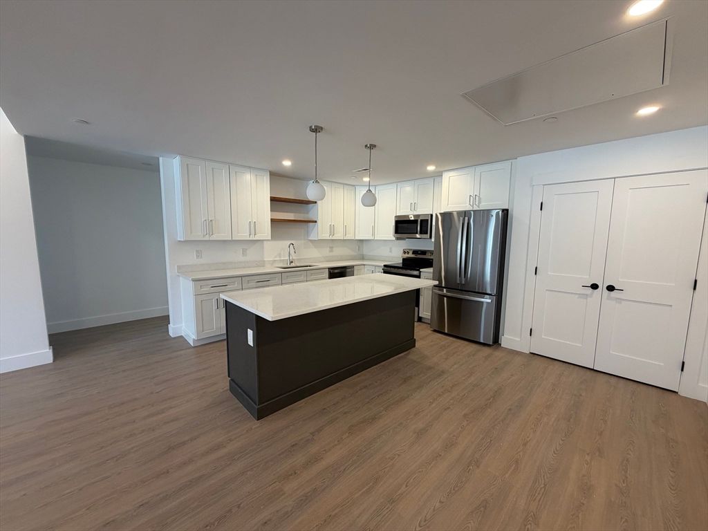 1060 Main St 306, Millis, MA 02054