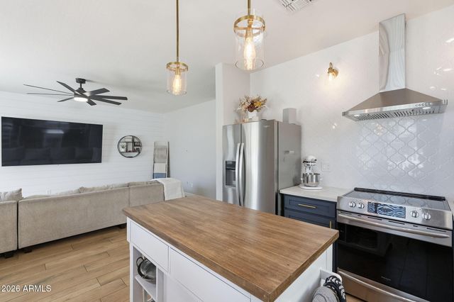 4184 E Trigger Way, Gilbert, AZ 85297