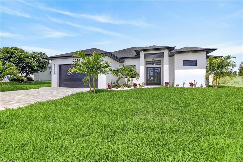 2014 SW 8th PL, CAPE CORAL, FL 33991 — photo 2